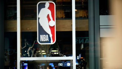 Photo of СМИ: руководители клубов призвали НБА отменить оставшуюся часть сезона